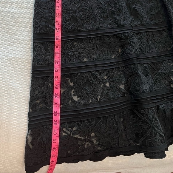 Tadashi Shoji Isabellina Gown - Picture 14 of 16